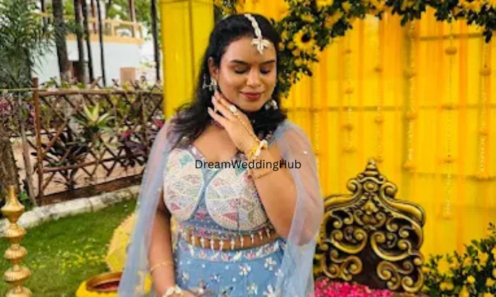 SWARUS MAKEUP STUDIO